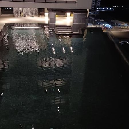 Cozy Flexus Signature 4 Guests Pool Nflix Hbo Kuala Lumpur Buitenkant foto
